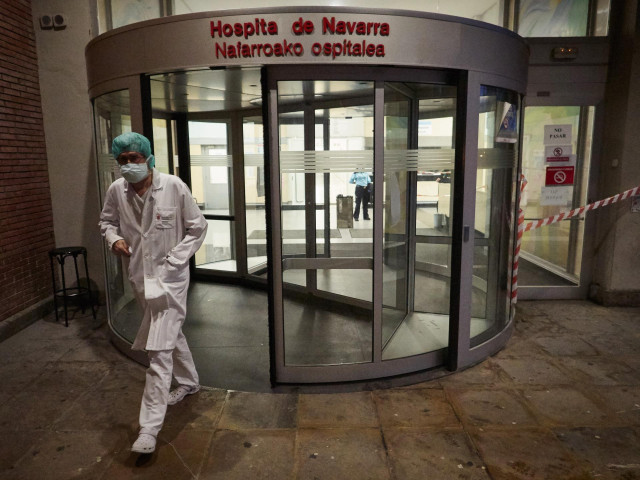 Personal sanitario del Hospital de Navarra en el Servicio de Urgencias durante la cuarta semana de confinamiento por el Estado de Alarma decretado por el Gobierno de España con motivo del coronavirus, COVID-19. En Pamplona, Navarra (España) a 7 de abril d