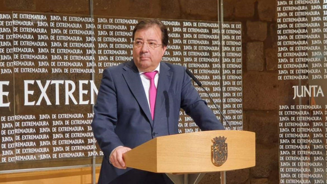 Imagen de archivo de Guillermo Fernández Vara durante una rueda de prensa telemática