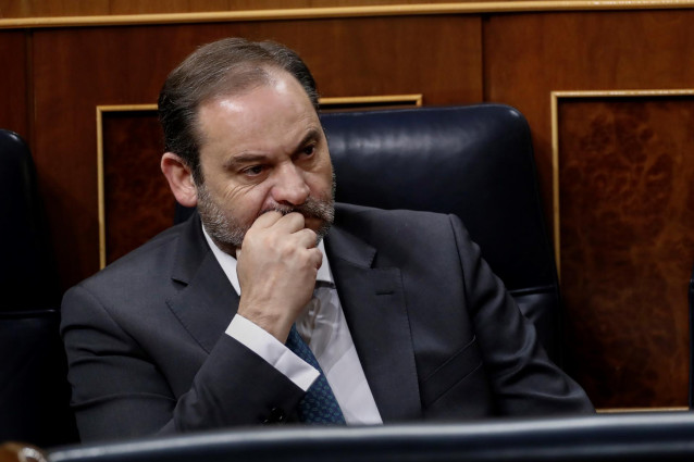 El ministro de Transporte y Movilidad, José Luis Ábalos, durante el pleno celebrado el pasado jueves en el Congreso para aprobar una nueva prórroga del estado de alarma