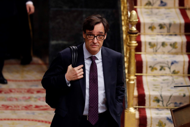 El ministro de Sanidad, Salvador Illa, a su llegada al Pleno del Congreso