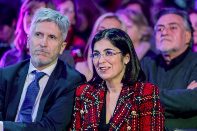 El ministro del Interior, Fernando Grande-Marlaska; y la ministra de Política Territorial y Función Pública, Carolina Darias, durante el acto del PSOE con motivo del 8 de Marzo en el espacio 'La Próxima Estación', en Madrid (España) a 3 de marzo de 2020.
