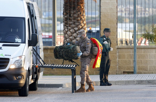 Llegada de militares españoles de Mali tras la paralización temporal de actividades por el coronavirus