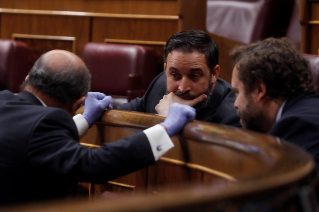 El líder de Vox, Santiago Abascal, durante el pleno del Congreso este miércoles