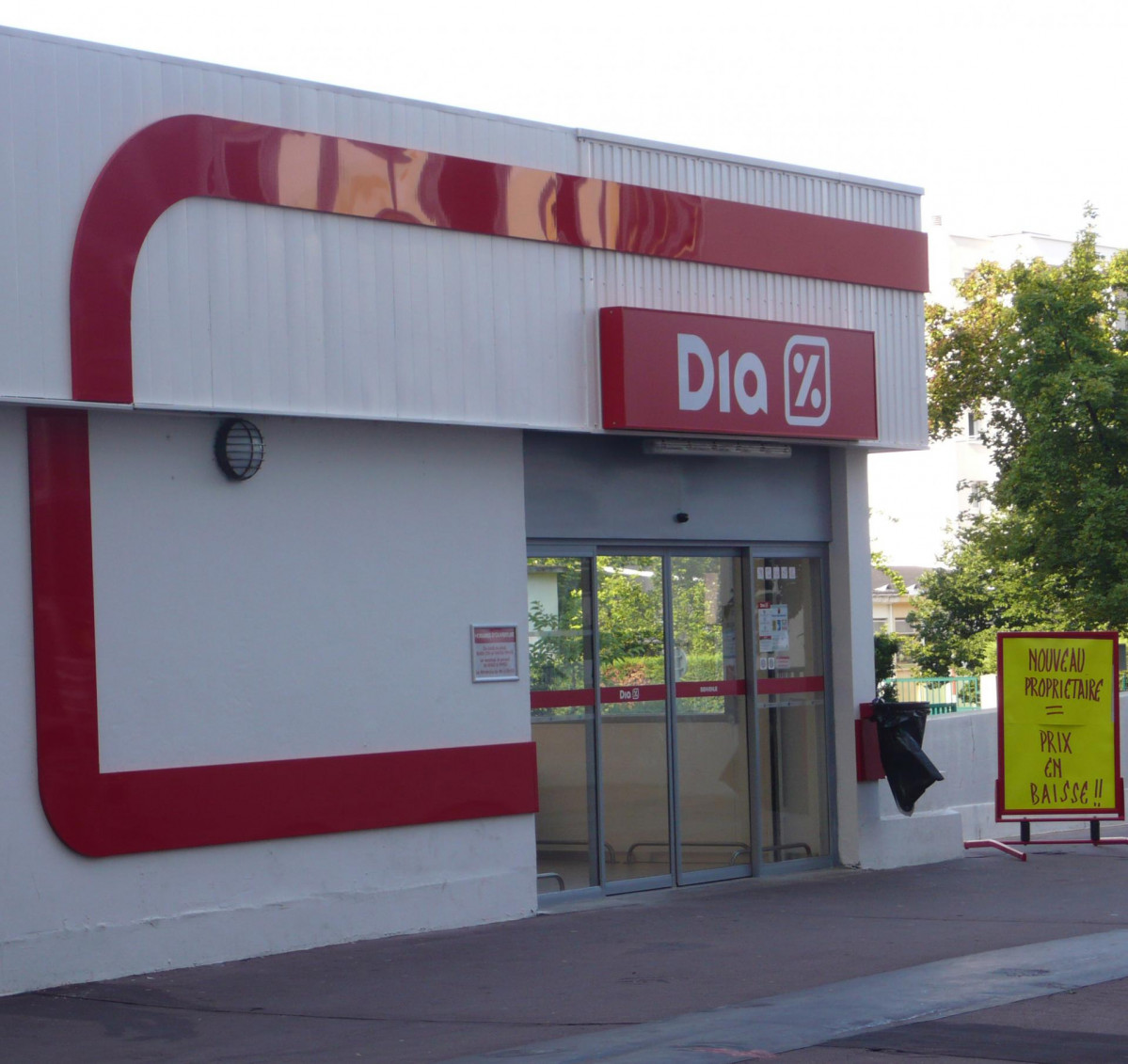 Dia supermarket Villeurbanne