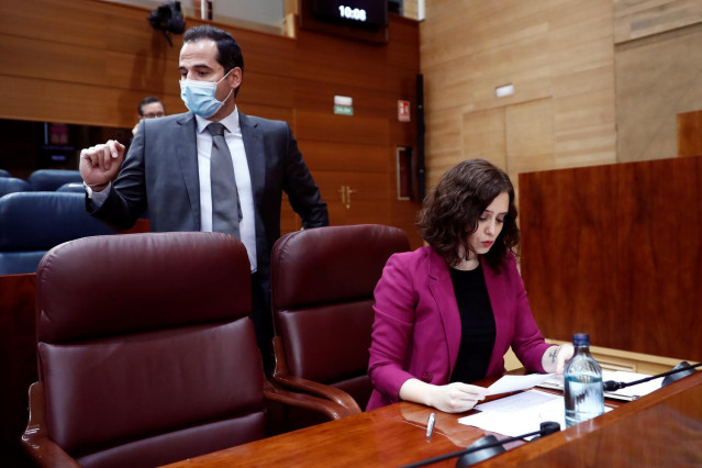 La presidenta de la Comunidad de Madrid, Isabel Díaz Ayuso y el vicepresidente, Ignacio Aguado.