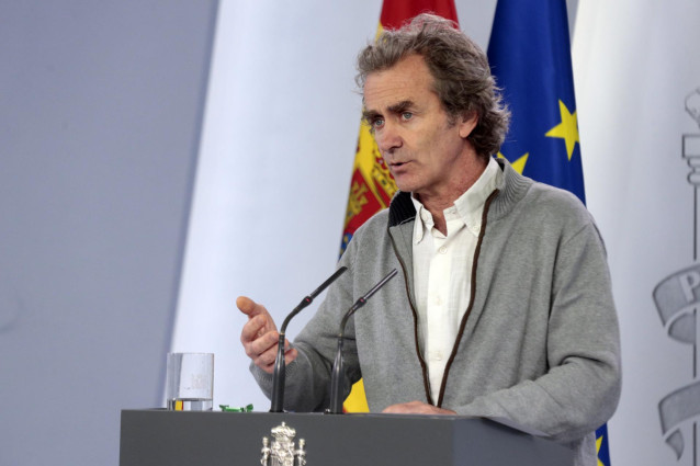 El director del Centro de Coordinación de Alertas y Emergencias Sanitarias, Fernando Simón, en una rueda de prensa.