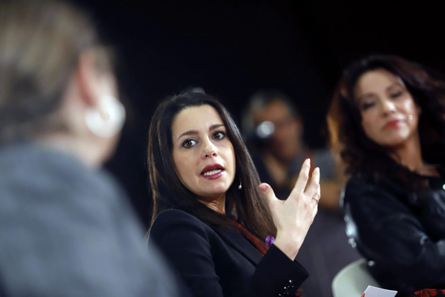 la presidenta de Ciudadanos y portavoz en el Congreso de los Diputados, Inés Arrimadas.