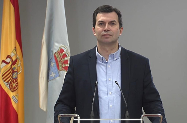 El secratario xeral del PSdeG, Gonzalo Caballero, en la sede del PSdeG