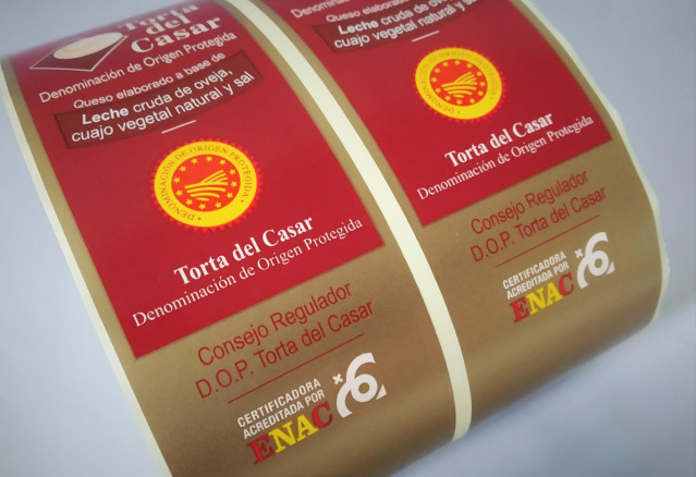 La DOP Torta del Casar renueva su acreditación ENAC