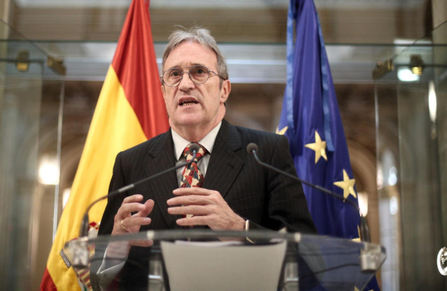El presidente del asociación de consumidores y usuarios, Carlos Balluguera en rueda de prensa tras su reunión con el ministro de Agricultura, Pesca y Alimentación, Luis Planas, en la sede del Ministerio, en Madrid (España), a 20 de febrero de 2020.