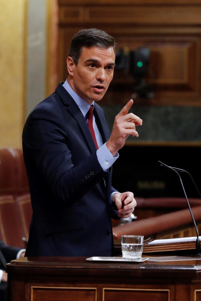 El presidente del Gobierno, Pedro Sánchez, durante su intervención en el pleno del Congreso que debate y vota este miércoles la quinta prórroga del estado de alarma