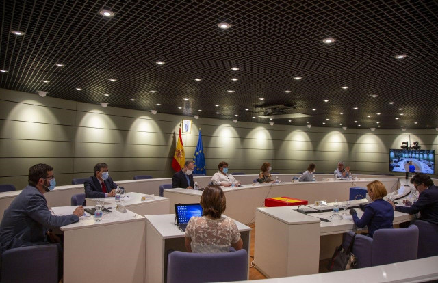 Primera sesión de la Comisión de Seguimiento Tripartita Laboral,