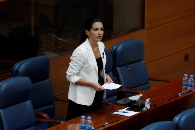 La portavoz de Vox, Rocío Monasterio, durante su intervención en el pleno celebrado este jueves en la Asamblea de Madrid, en una sesión marcada por la petición de la Comunidad de Madrid de avanzar a la fase 1 de la desescalada. En Madrid, (España), a 21 d