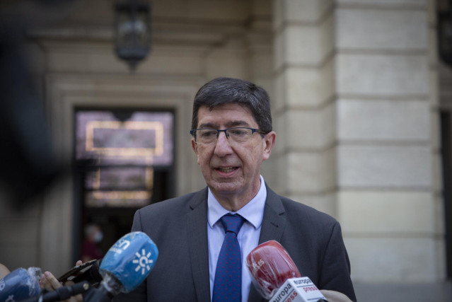 El vicepresidente de la Junta de Andalucía, Juan Marín, atiende a los medios de comunicación tras su reunión con el presidente del TSJA. En la Audiencia Provincial de Sevilla (Andalucía,España), a 22 de mayo de 2020.