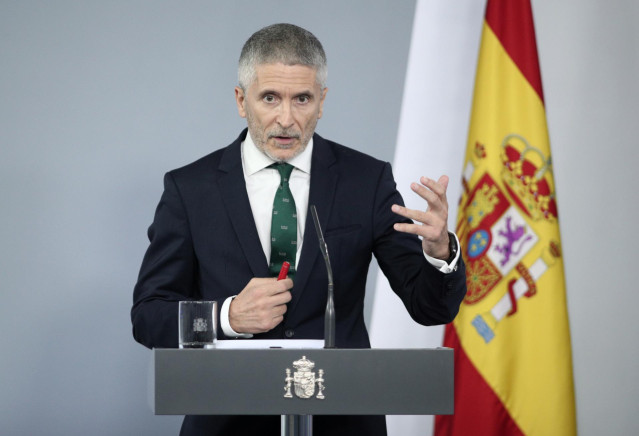 El ministro del Interior, Fernando Grande-Marlaska, comparece ante los medios tras el Consejo de Ministros celebrado en Moncloa, en Madrid (España), a 26 de mayo de 2020.