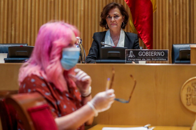 La vicepresidenta primera del Gobierno, Carmen Calvo, ante la Comisión para la Reconstrucción en el Congreso. En Madrid (España) a 26 de mayo de 2020.