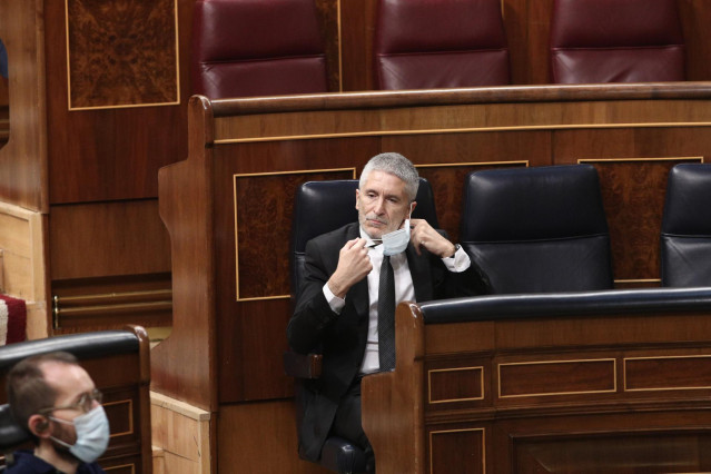 El ministro del Interior, Fernando Grande Marlaska, durante la sesión de control en el Gobierno