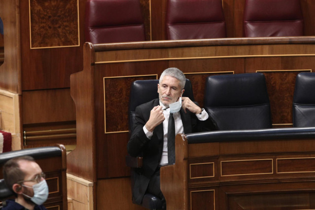 El ministro del Interior, Fernando Grande Marlaska, durante la sesión de control en el Gobierno