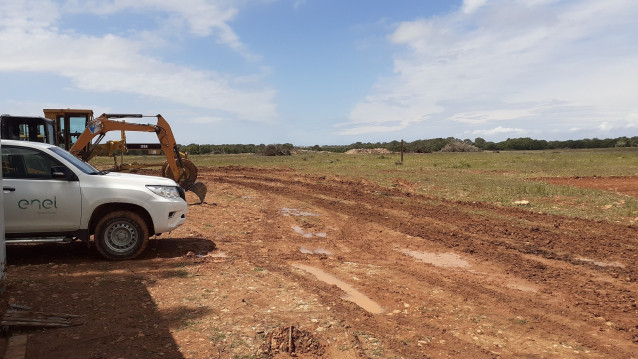 Inicio de las obras de un nuevo parque fotovoltaico de Endesa en Sa Caseta, Llucmajor (Mallorca).
