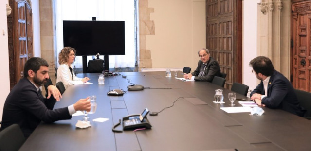 El presidente Quim Torra se reúne con los consellers Pere Aragonès, Àngels Chacón y Chakir El Homrani sobre el cierre de las plantas de Nissan en Barcelona.