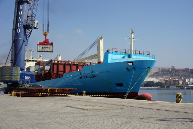 Barco de transporte de mercancías