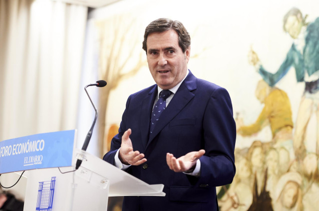 El presidente de la patronal CEOE, Antonio Garamendi