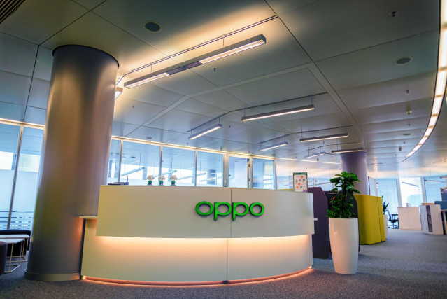 Entrada de la sede europea Oppo en Dusseldorf (Alemania)