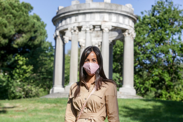 La vicealcaldesa de Madrid, Begoña Villacís, visita el parque de El Capricho con motivo de su reapertura, en Madrid (España) a 30 de mayo de 2020.
