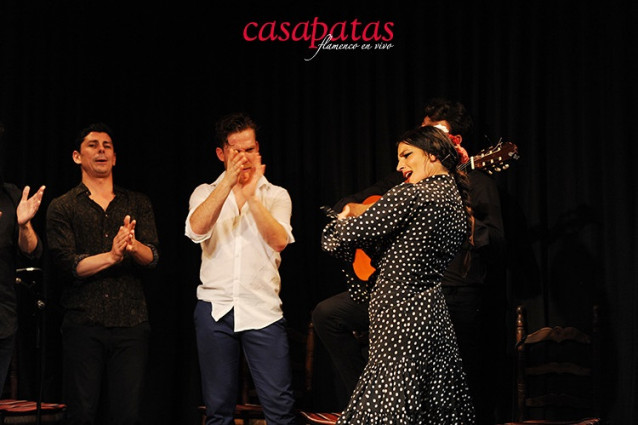 Imagen de recurso de una actuación de flamenco en Casa Patas.