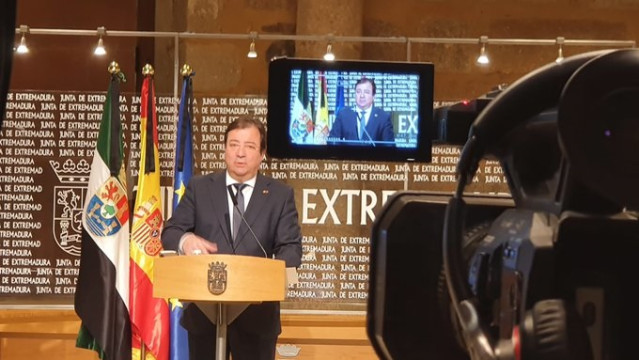 Vara en la rueda de prensa tras la conferencia de presidentes.