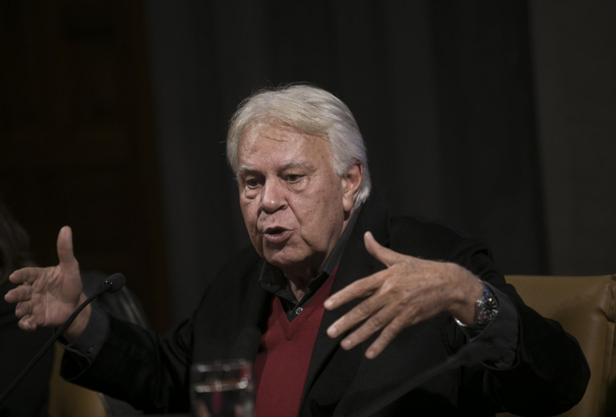 El expresidente del Gobierno Felipe González,durante participación en la presentación de la Fundación que lleva su nombre.En Sevilla, a 12 de febrero 2020.