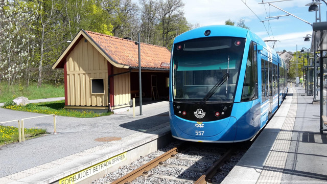 CAF cierra contratos por 100 millones para suministrar unidades de metro a Nápoles y tranvías a Amsterdam y Estocolmo