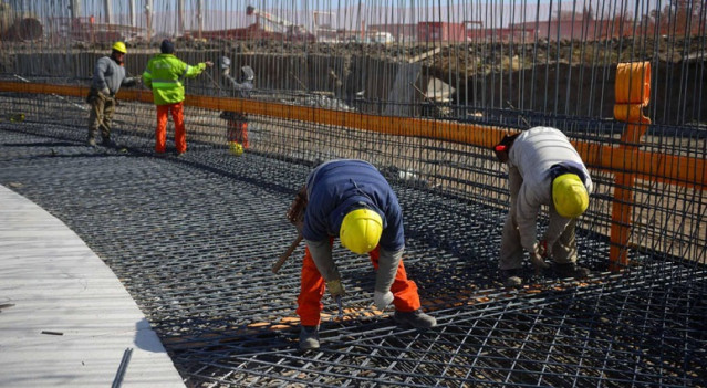La obra pública se desploma un 32% al cierre de marzo, en el inicio de la crisis