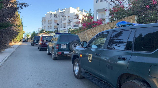 Operativo de la Guardia Civil en Manival contra el tráfico internacional de hachís