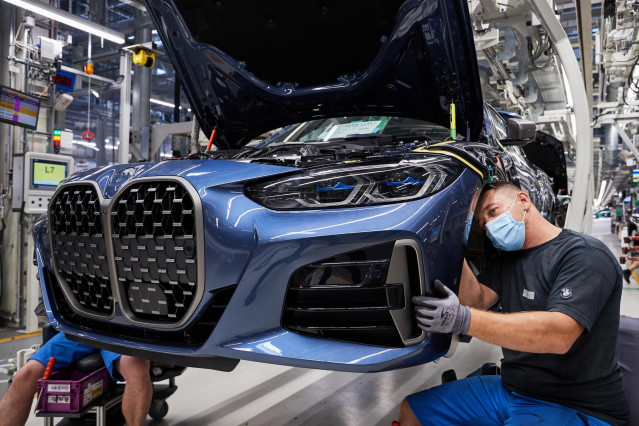 Producción del BMW Serie 4 Coupé en Dingolfing (Alemania)