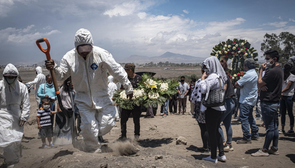 Funeral por víctimas de la pandemia de coronavirus