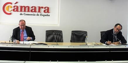 El presidente de la Cámara de Comercio de España, José Luis Bonet, y el presidente de la Comisión de Digitalización, Carlos López-Blanco, presentan la 'Iniciativa para la Transición Digital'