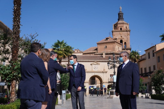 El presidente de la Junta de Andalucía, Juanma Moreno, en Guadix (Granada)