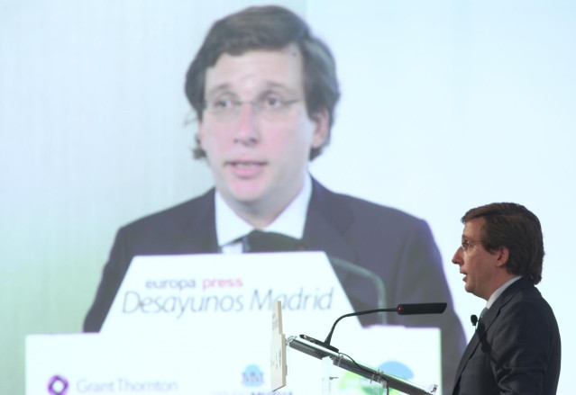 El alcalde de Madrid, José Luis Martínez-Almeida, interviene en la primera edición de los Desayunos Madrid