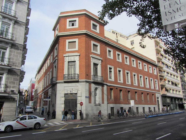 Edificio en la calle de Prado, 30