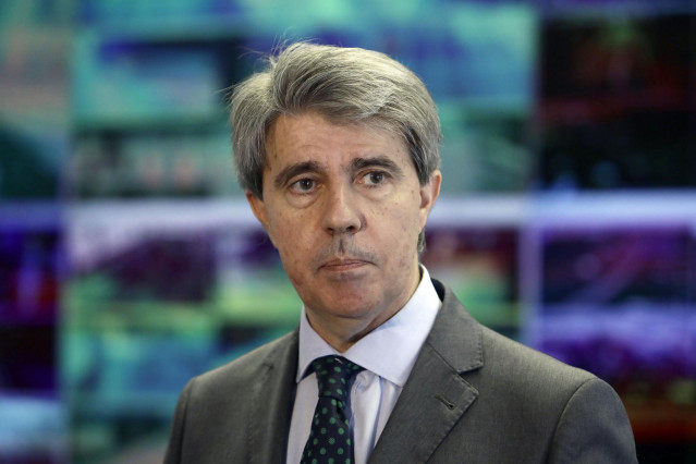 El consejero de Transportes, Movilidad e Infraestructuras, Ángel Garrido, tras la reunión con representantes del Consorcio Regional de Transportes para tratar las medidas de Madrid ante la fase 2. En Madrid (España), a 4 de junio de 2020.