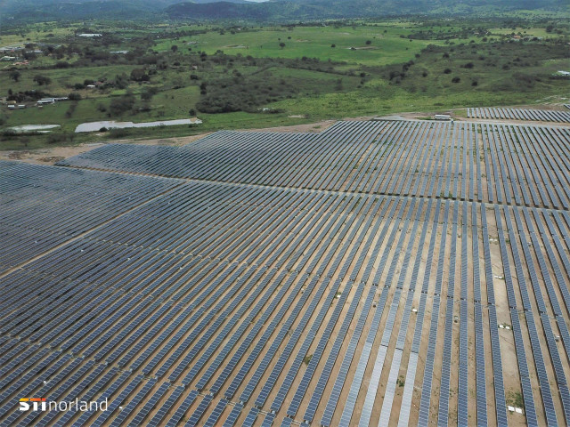 Seguidores solares de STI Norland