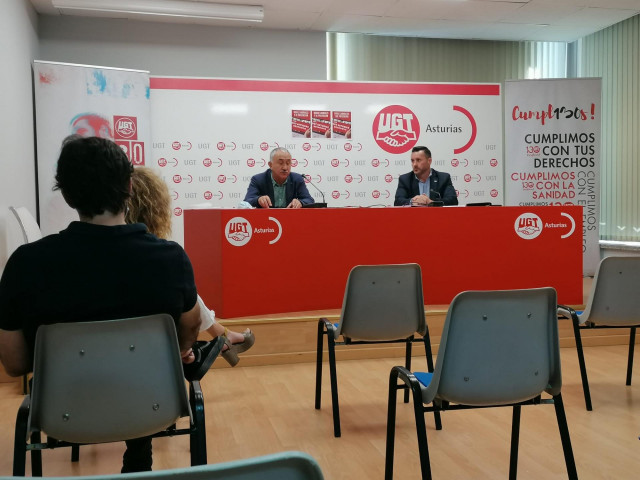 Rueda de prensa de los secreatrios de UGT Pepe Álvarez y Javier Fernández Lanero.