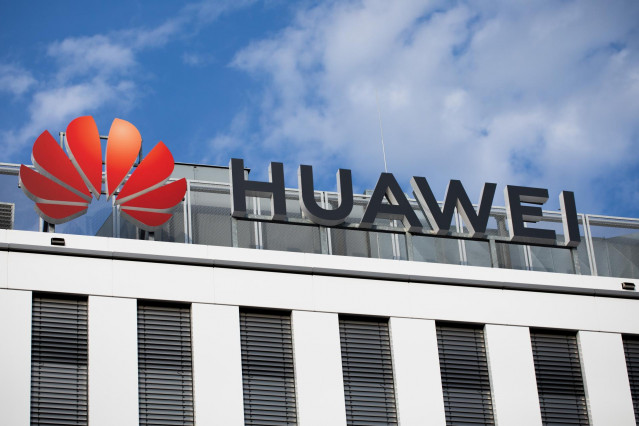 El logo de la empresa Huawei.