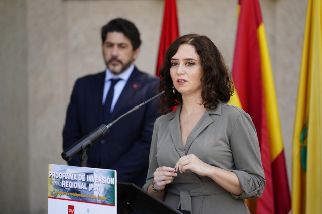 Foto recurso de la presidenta de la Comunidad de Madrid, Isabel Díaz Ayuso, durante la presentación del proyecto de obras.