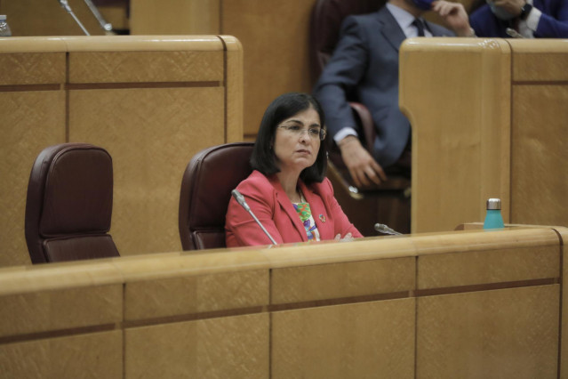 La ministra de Política Territorial y Función Pública, Carolina Darias, durante una sesión de control al Gobierno en el Senado, en Madrid (España) a 14 de julio de 2020. Con este pleno, la Cámara Alta dará por terminada su actividad parlamentaria hasta el