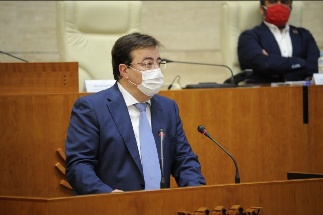 El presidente de la Junta de Extremadura, Guillermo Fernández Vara, en el Debate sobre el Estado de la región