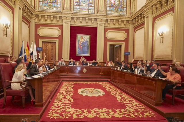Pleno del Ayuntamiento de Santa Cruz de Tenerife.