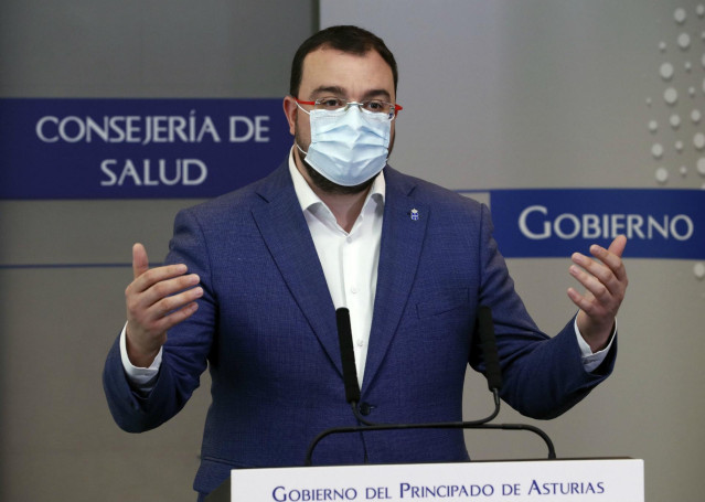 Adrián Barbón