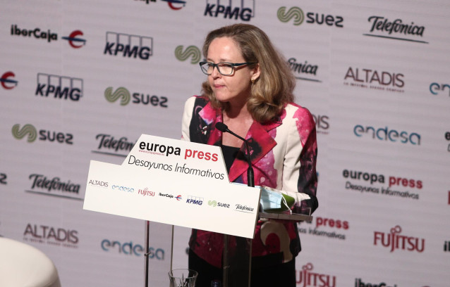 La vicepresidenta tercera y ministra de Asuntos Económicos y Transformación Digital, Nadia Calviño, en una imagen de archivo
